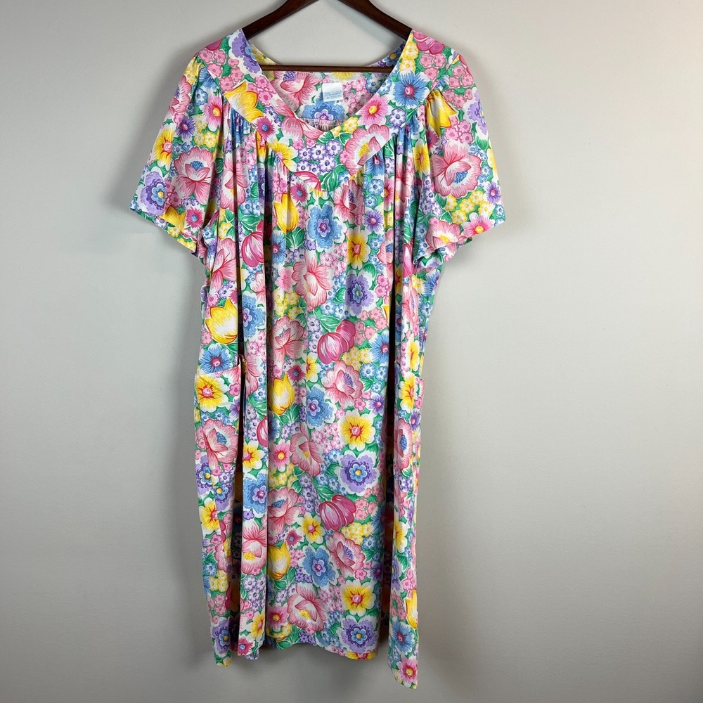 Vintage MERVILLE Housedress Nightgown 2X Colorful Pink Floral Midi Relaxed Fit